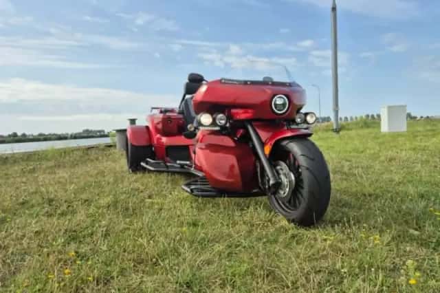 Rewaco PUR3 GT Touring ATM Blackline Trike (2024) thumbnail 5