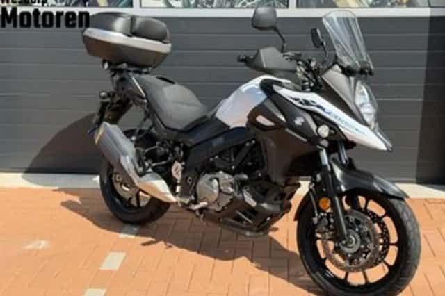 Suzuki V-Strom (2022) thumbnail 1