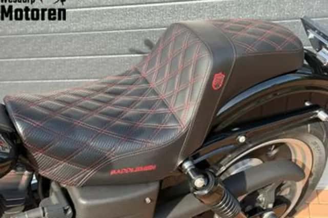 Harley-Davidson Street Bob (2007) thumbnail 5