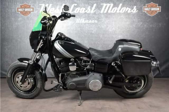 Harley-Davidson Dyna Fat Bob (2015) thumbnail 4