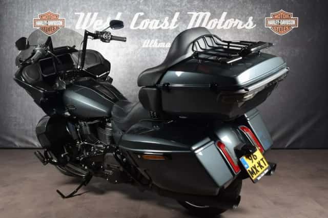 Harley-Davidson Road Glide (2025) thumbnail 6
