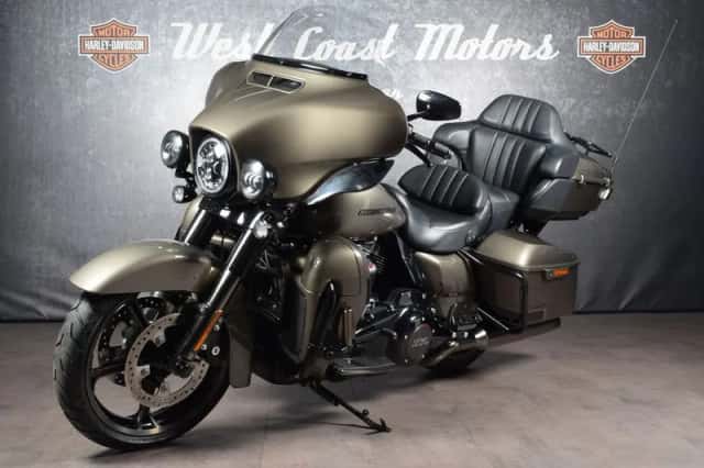 Harley-Davidson 117 FLHTKSE LIMITED CVO (2021) thumbnail 4