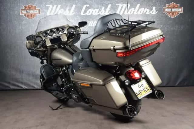 Harley-Davidson 117 FLHTKSE LIMITED CVO (2021) thumbnail 6