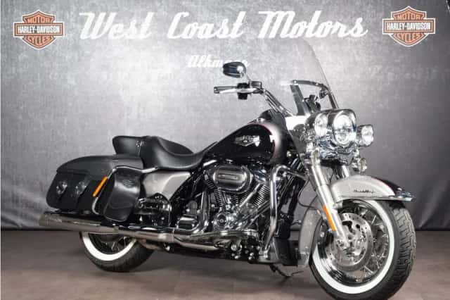 Harley-Davidson Road King Classic (2017) thumbnail 2