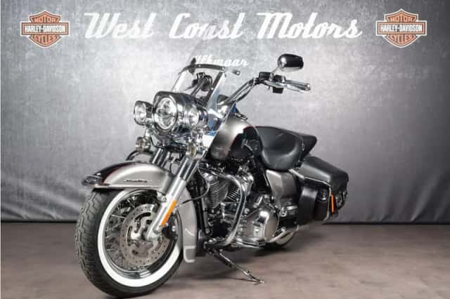 Harley-Davidson Road King Classic (2017) thumbnail 4