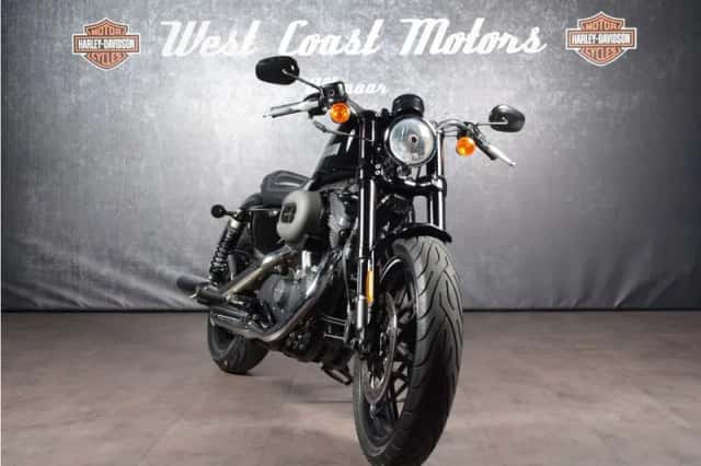 Harley-Davidson Sportster Roadster (2016) thumbnail 3