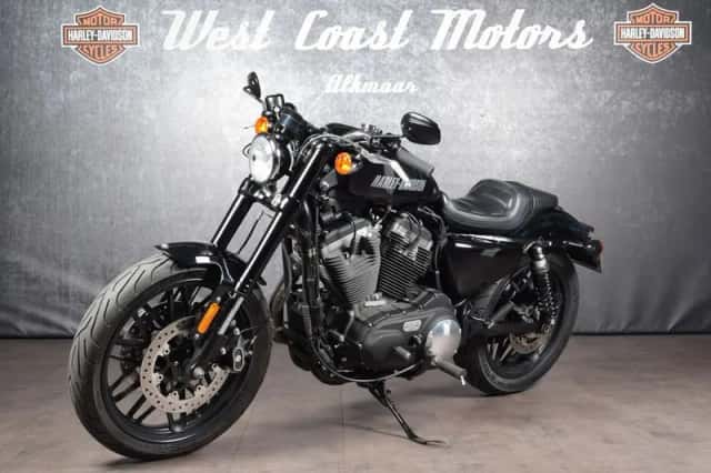 Harley-Davidson Sportster Roadster (2016) thumbnail 4