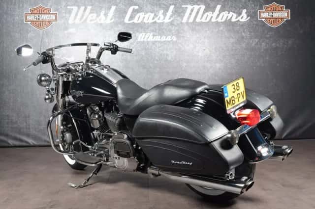 Harley-Davidson Road King Classic (2012) thumbnail 5