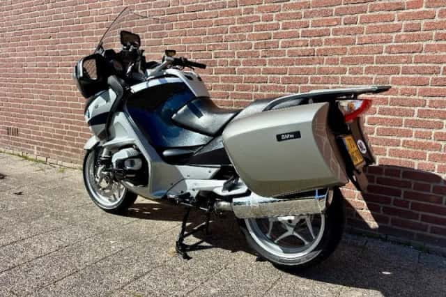 BMW R (2010) thumbnail 6