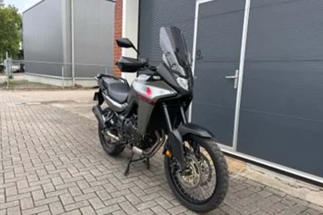 Honda Xl 750 TRANSALP (2023) thumbnail 2