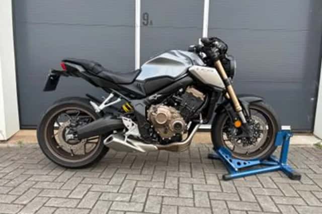 Honda CB650R (2022) thumbnail 1