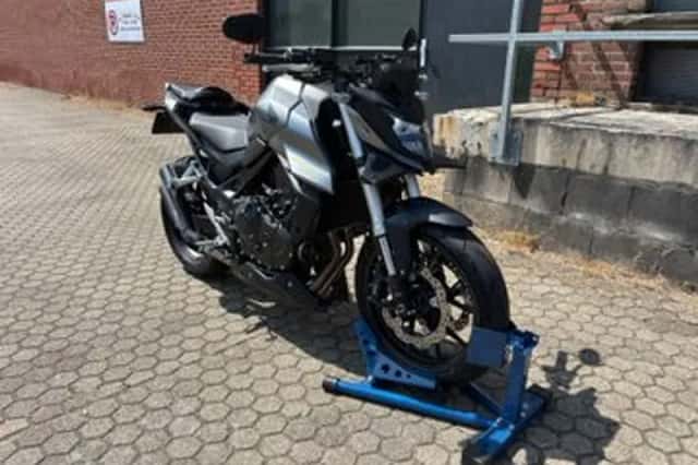 Honda CB750F (2023) thumbnail 3