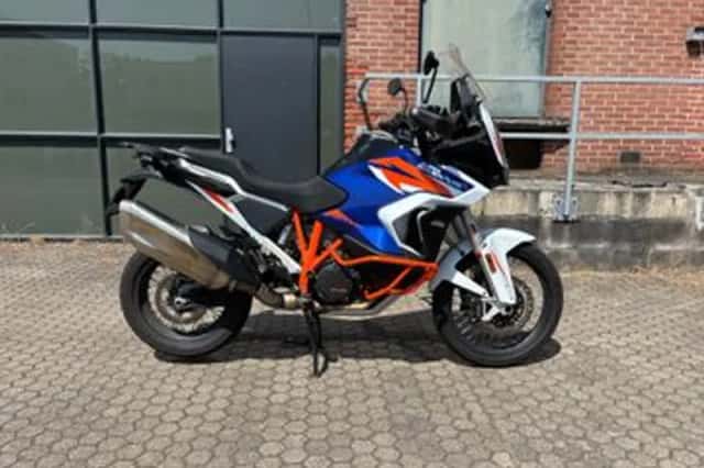 KTM 1290 Super Adventure R (2021) thumbnail 1