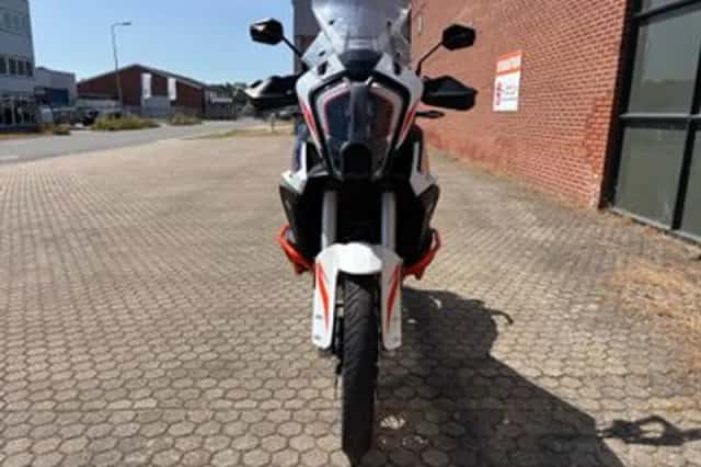 KTM 1290 Super Adventure R (2021) thumbnail 4