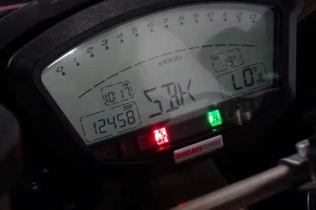 Ducati 848 (2008) thumbnail 3