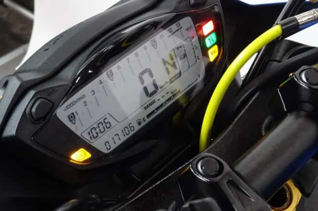 Suzuki GSX-S750 (2017) thumbnail 3