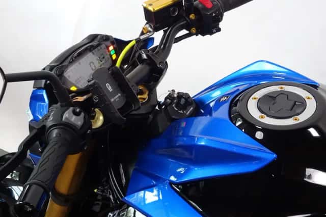 Suzuki GSX-S750 (2017) thumbnail 5