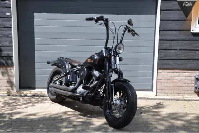 Harley-Davidson Cross Bones 96 FLSTSB (2008) thumbnail 1