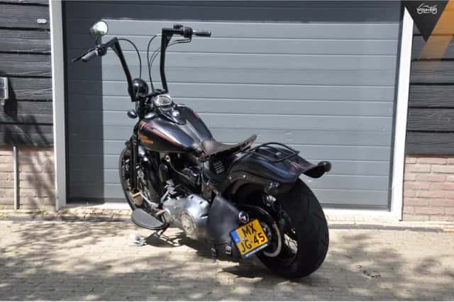 Harley-Davidson Cross Bones 96 FLSTSB (2008) thumbnail 4