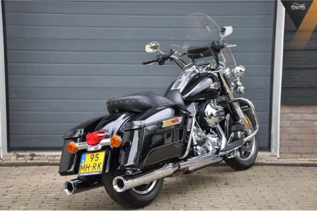 Harley-Davidson Road King 103 (2016) thumbnail 3