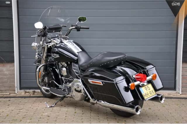 Harley-Davidson Road King 103 (2016) thumbnail 4