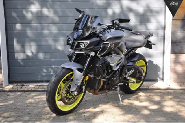 Yamaha MT-10 (2019) thumbnail 6