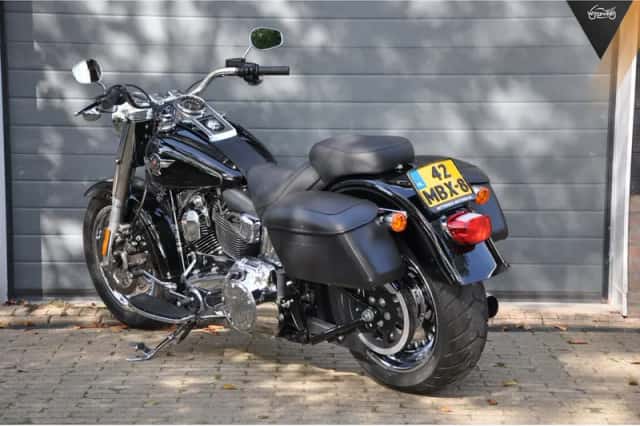 Harley-Davidson Fat Boy (2016) thumbnail 4