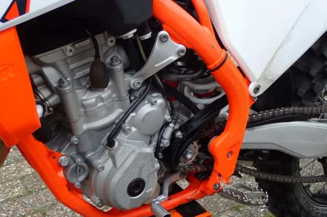 KTM 250 SX-F (2022) thumbnail 6