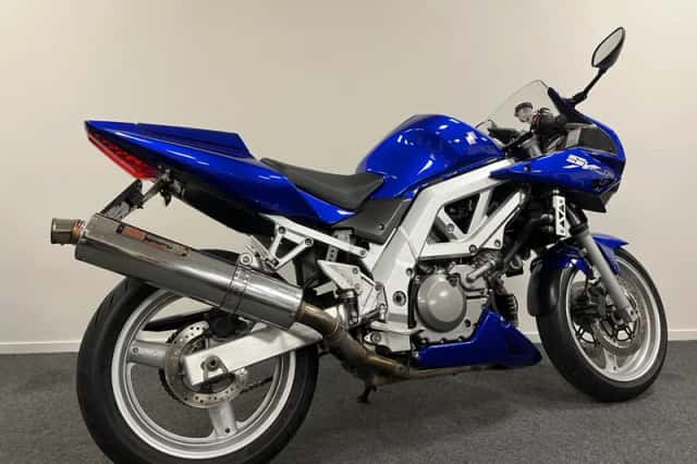 Suzuki SV650 (2004) thumbnail 3