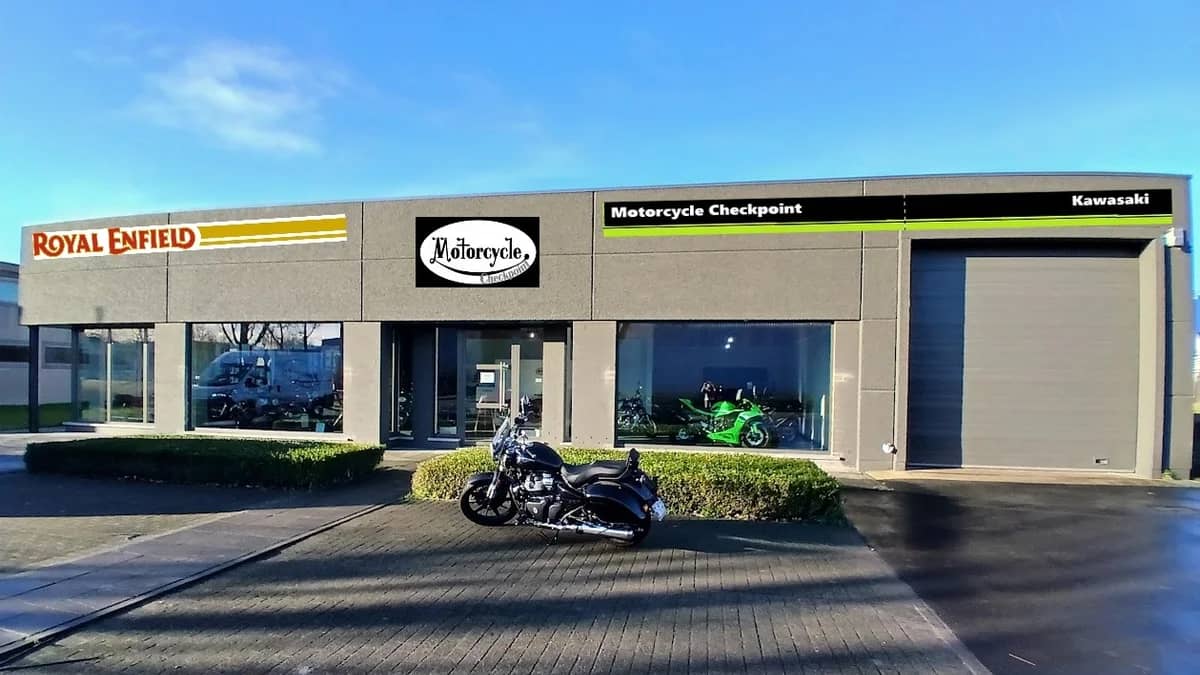 Nieuwe officiële Kawasaki dealer opent aan de kust
