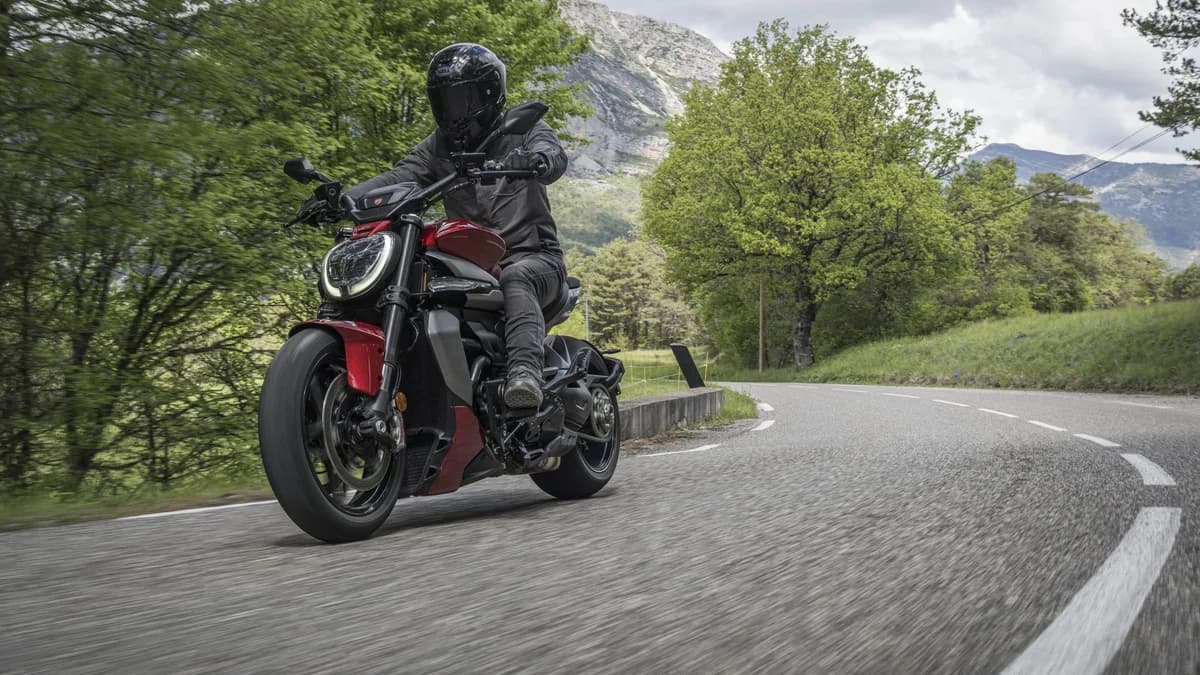 Ducati XDiavel V4 kort getest door motorrijder.be