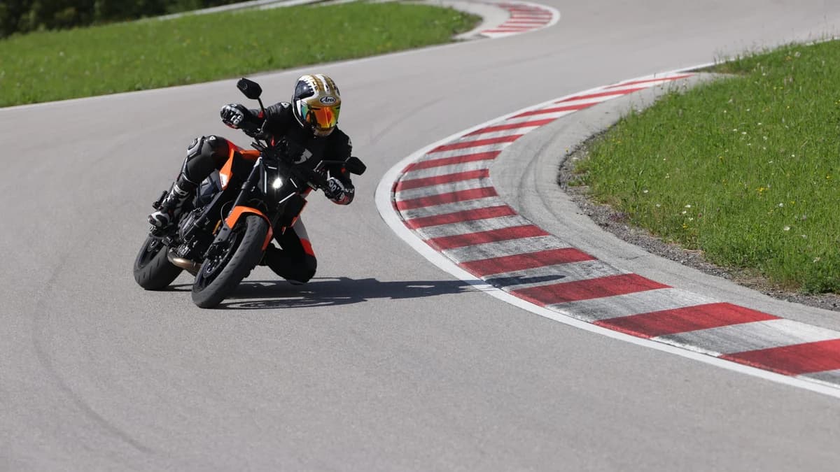 KTM beëindigt gebruik van Demo modus op motoren