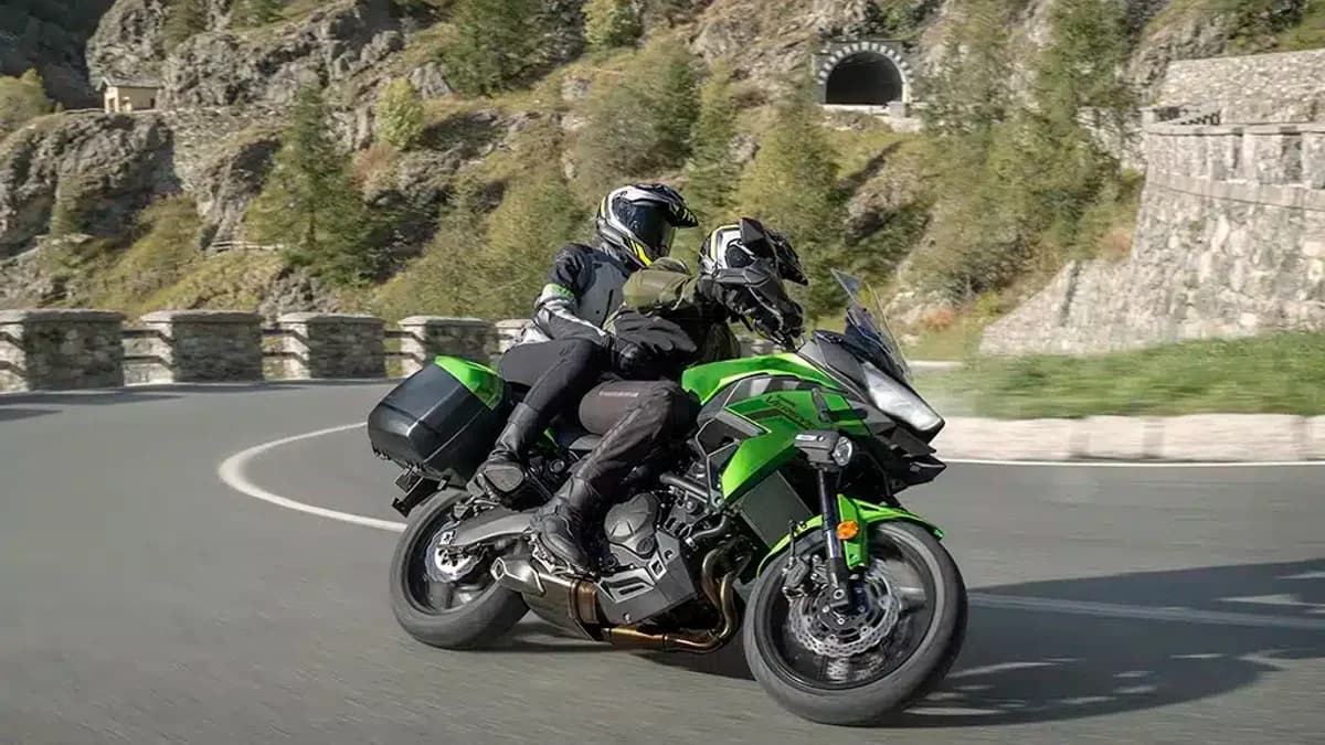 Kawasaki Versys 650 2027 introduceert nieuwe kleuren