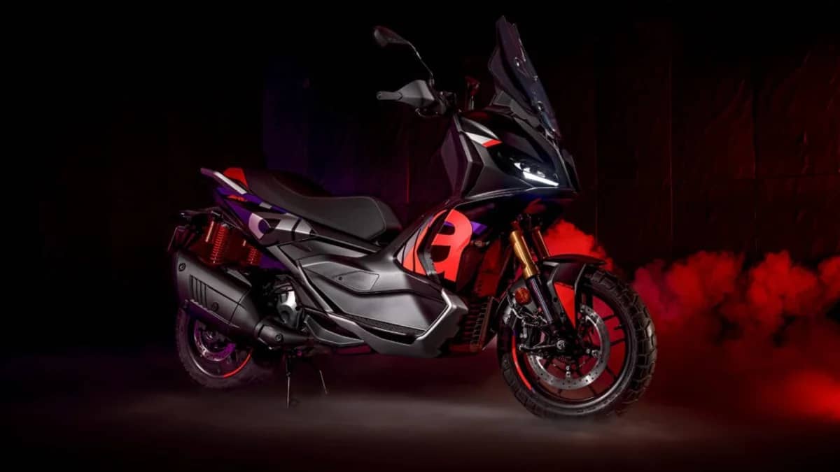 Aprilia onthult prijs van nieuwe SR GT400 motorscooter