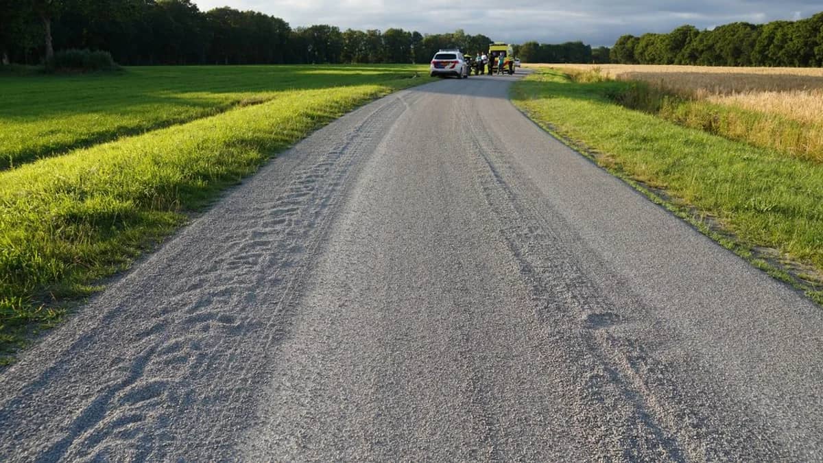 Dikke laag grind bij Loon veroorzaakt valpartijen motorrijders