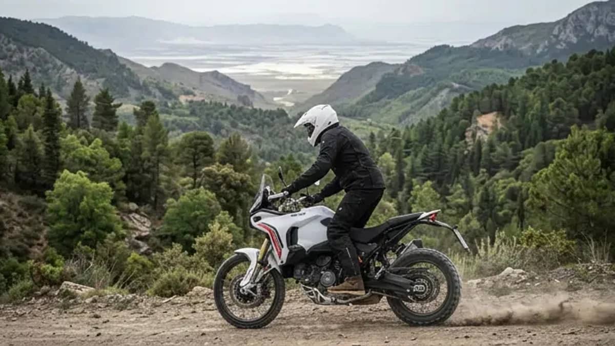 Ducati DesertX 2026 getest: mediaanprijs EUR 16.450