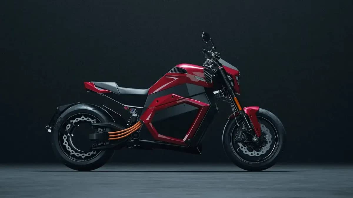Eerste motorfiets met vastestofbatterij biedt 600 km bereik