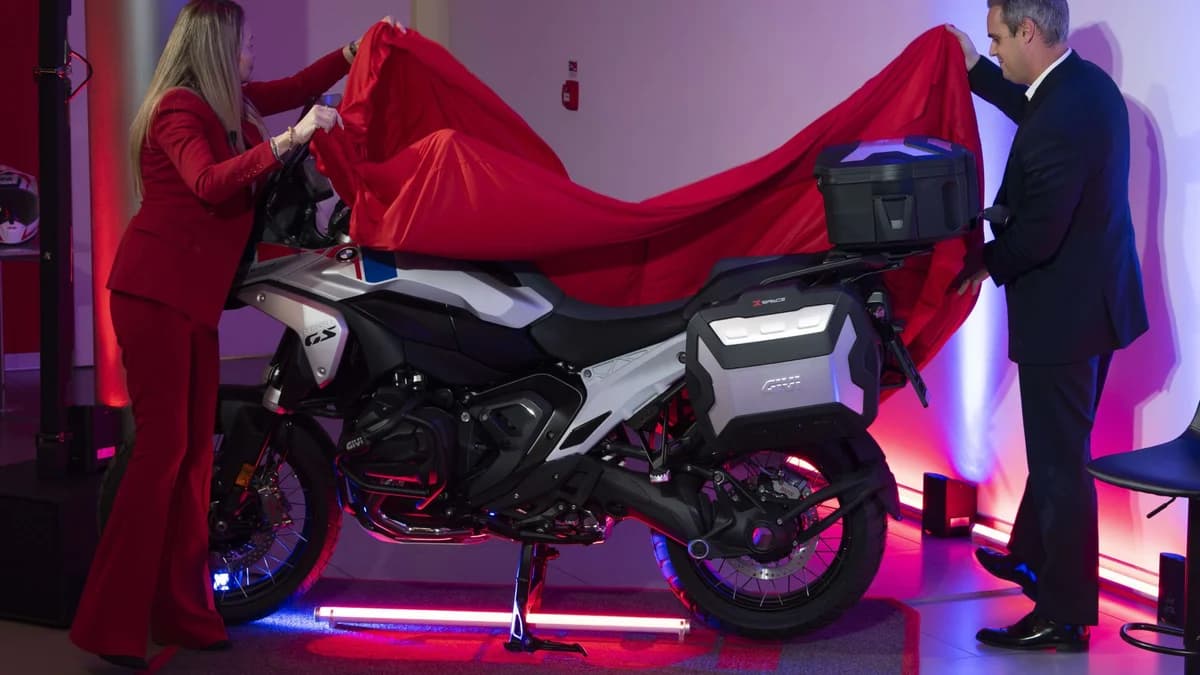GIVI introduceert XSpace: nieuwe variabele Monokey-topkoffer