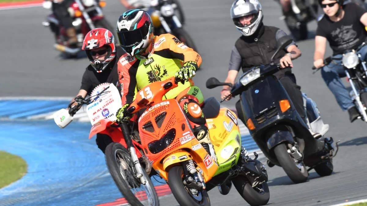 JMPB BromfieTTS trekt bromfietsers naar TT Circuit Assen