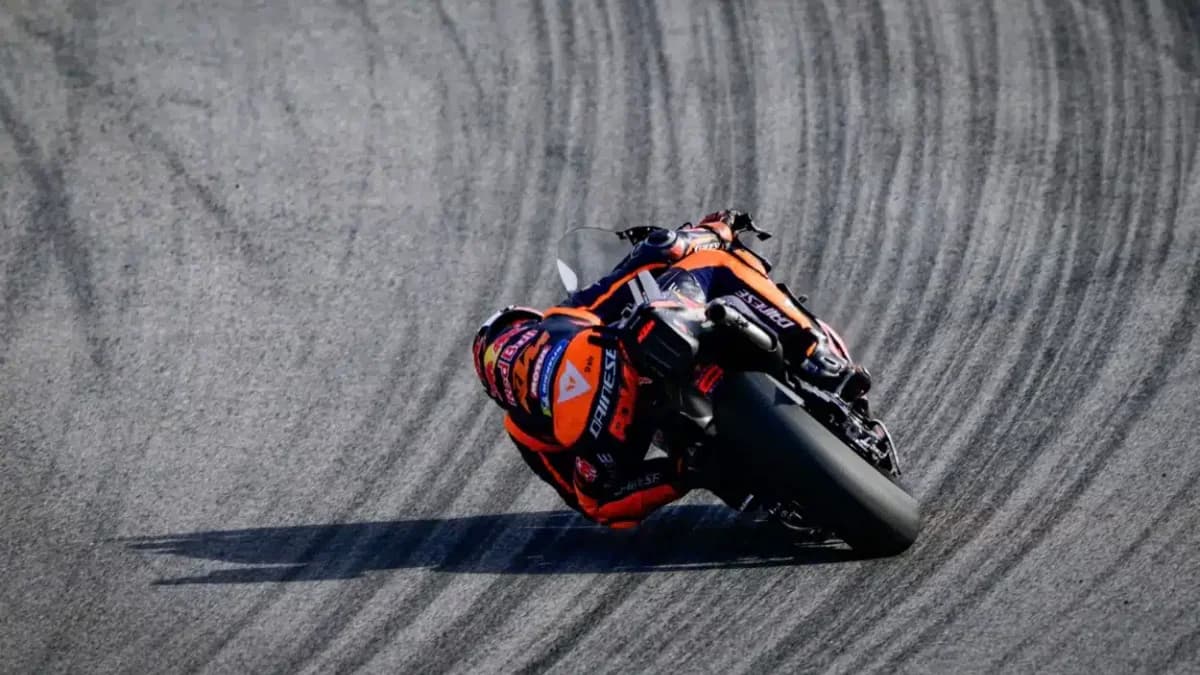 KTM test nieuwe 850cc MotoGP-motor tijdens privésessie in Jerez