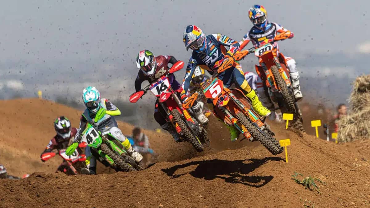 Lucas Coenen en Jeffrey Herlings domineren in MXGP 2026
