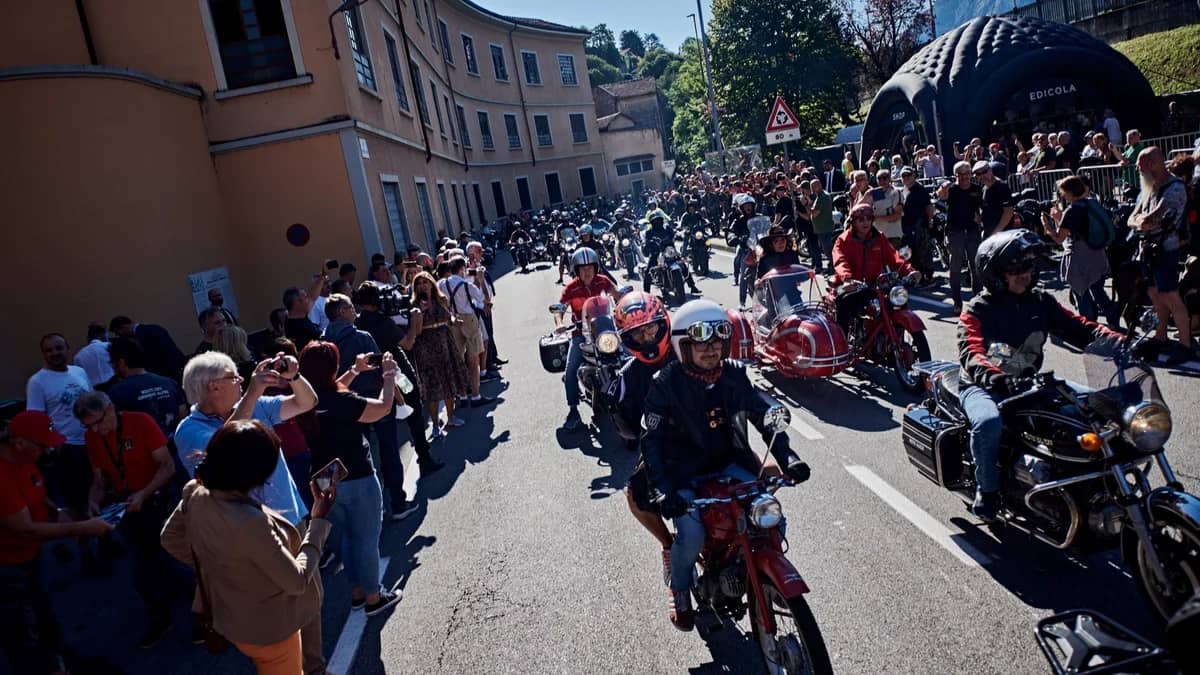 Moto Guzzi opent vernieuwde fabriek en museum tijdens World Days 2026