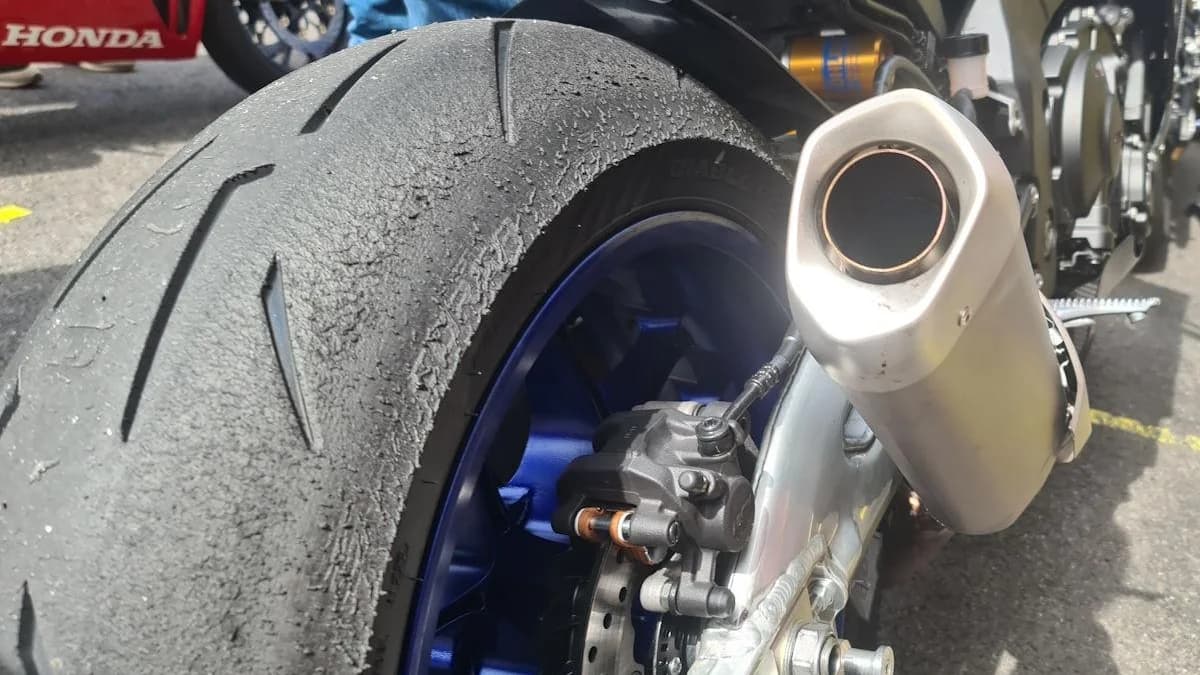 Slijtagelimiet voor banden, motorbanden voorlopig uitgezonderd