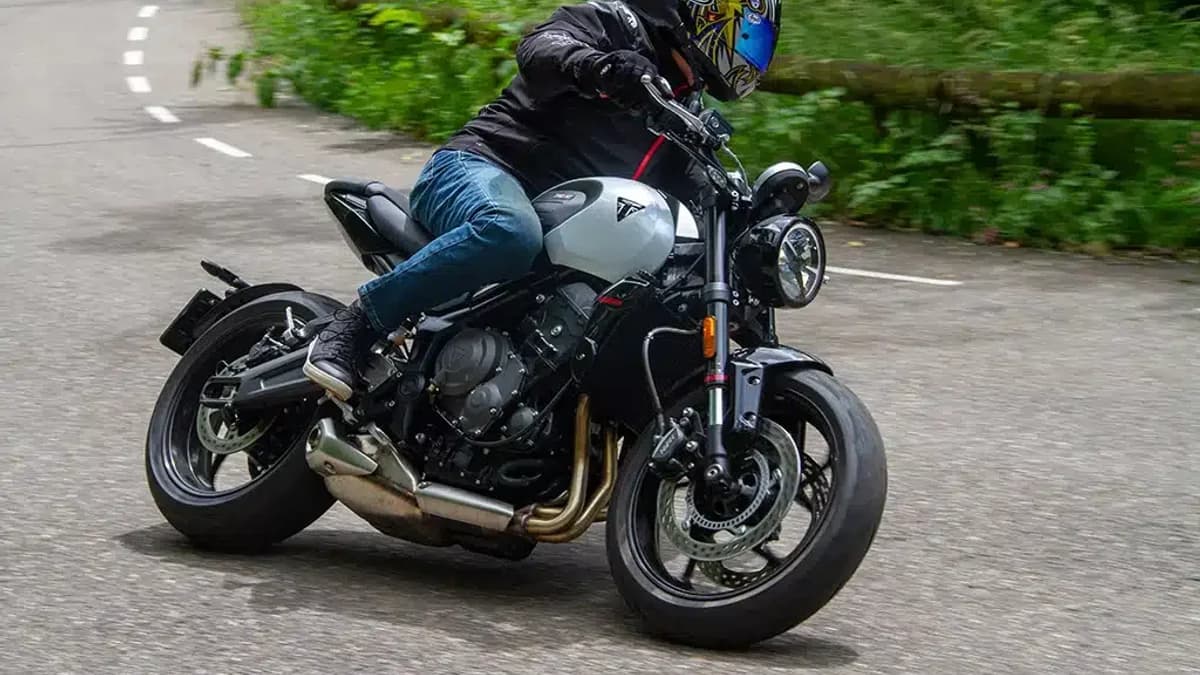 Triumph Trident 660 uit 2026 getest door Motorfreaks