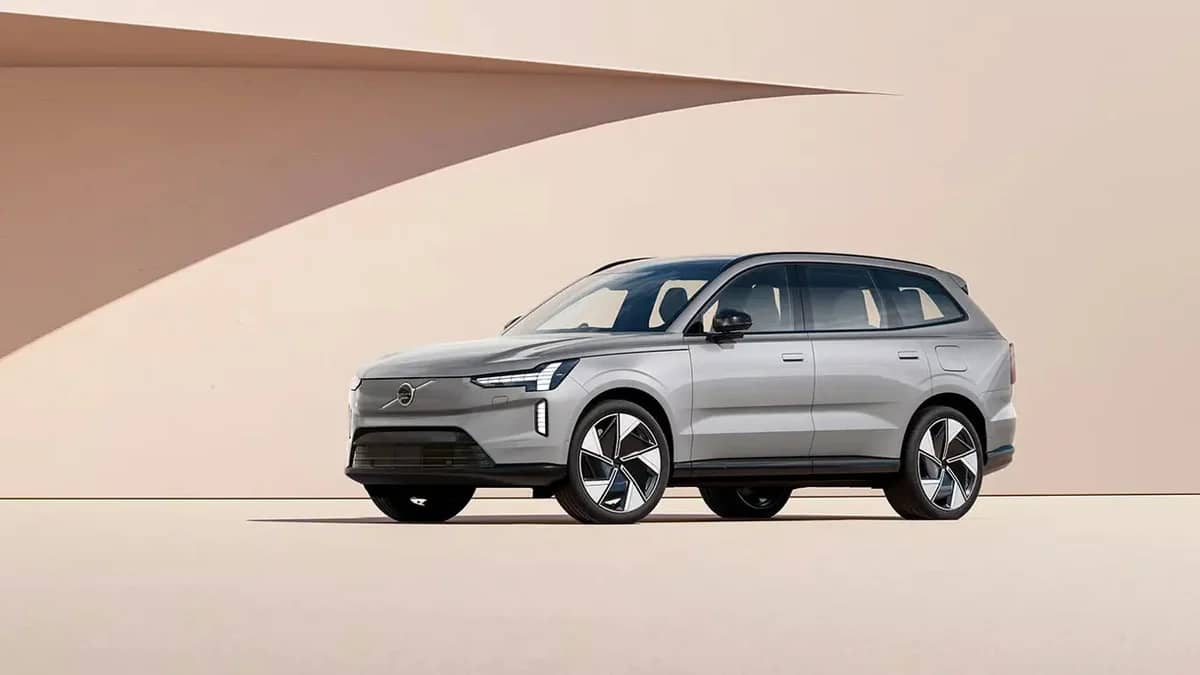 Volvo verlaagt prijs van elektrische SUV door motor te verwijderen