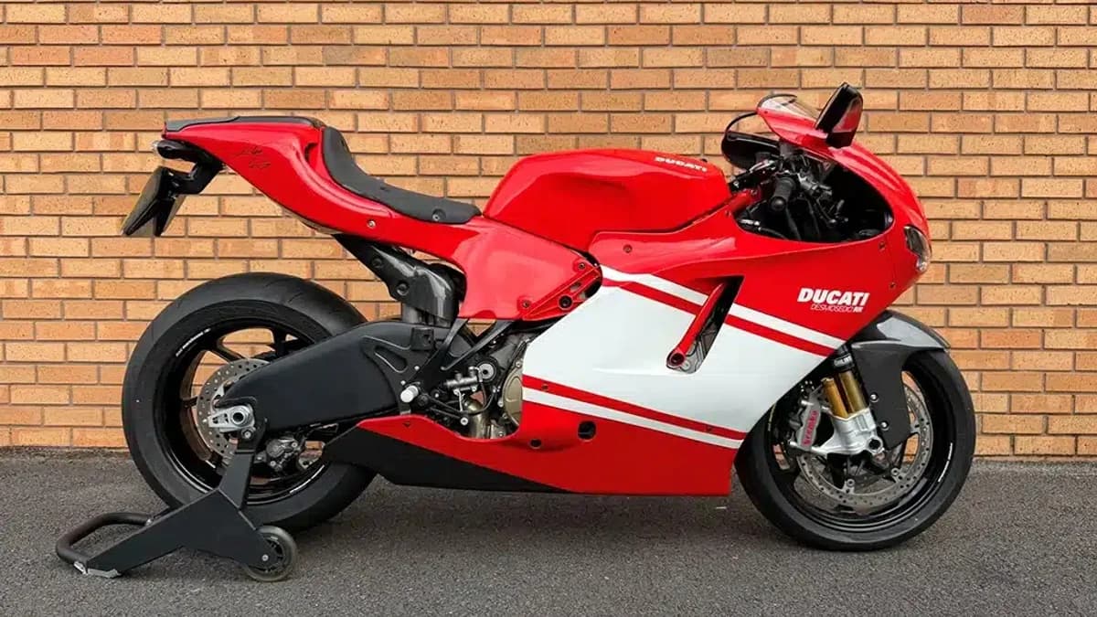 Zeldzame Ducati Desmosedici RR met 7 mijl geveild